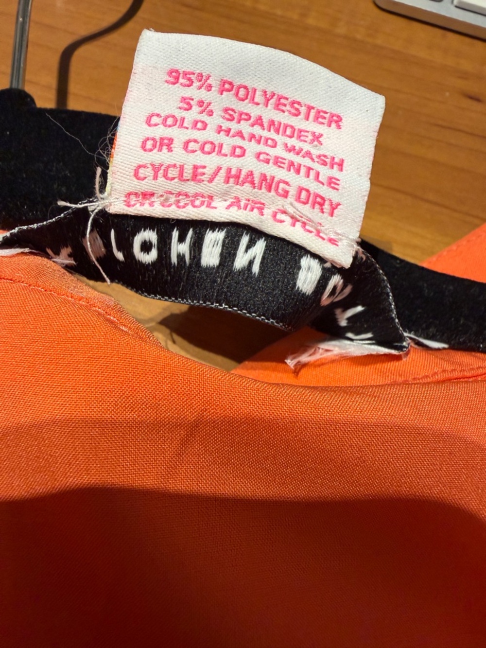 GRETCHEN SCOTT Designs Priss Blouse in orange - LIKE NEW! Size Medium - Picture 4 of 10
